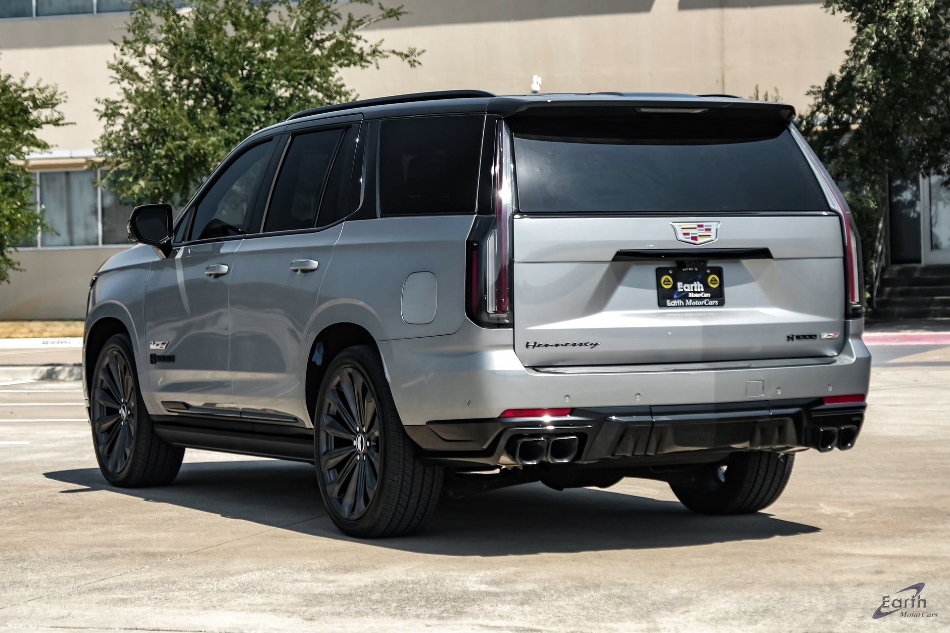 Used 2025 Cadillac Escalade V w/ LPO, Floor Liner Package AWD/4WD image 10