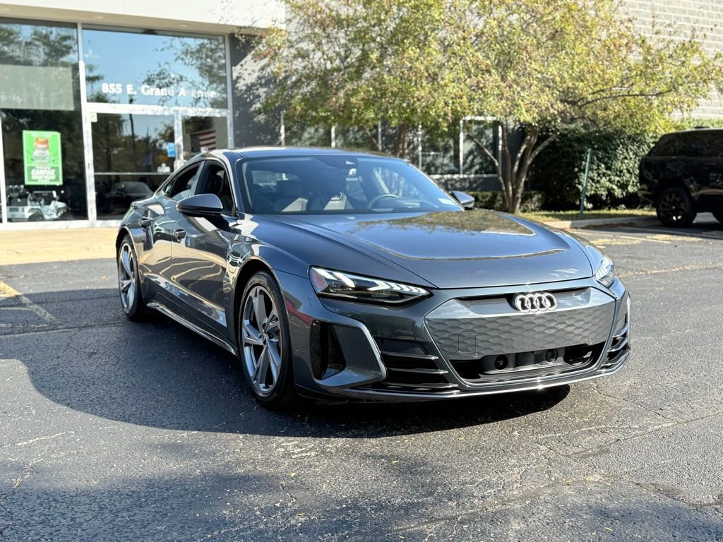 Used 2023 Audi e-tron GT Prestige w/ Prestige Package image 7