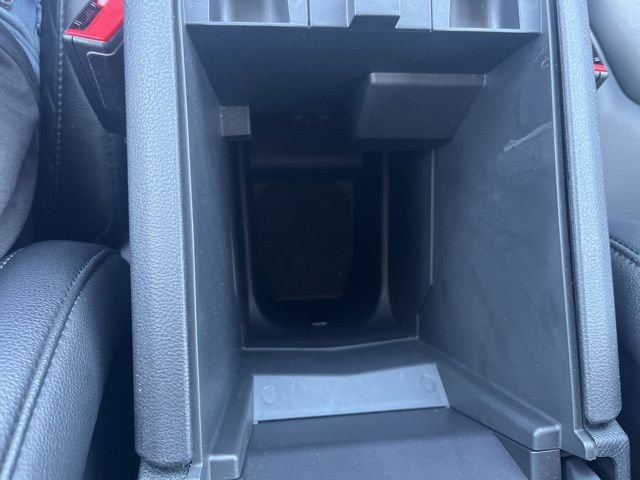 Used 2024 Ford Edge Titanium image 28