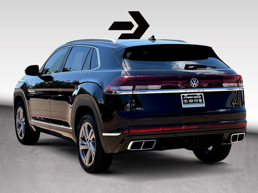 Used 2024 Volkswagen Atlas Cross Sport SEL R-Line AWD/4WD image 6