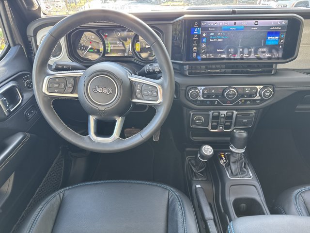Certified 2025 Jeep Wrangler Unlimited Sahara w/ Safety Group AWD/4WD image 20