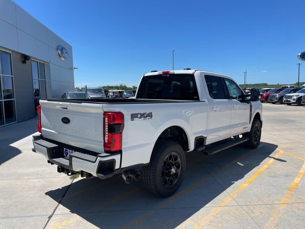 New 2025 Ford F250 XLT w/ Black Appearance Package image 10