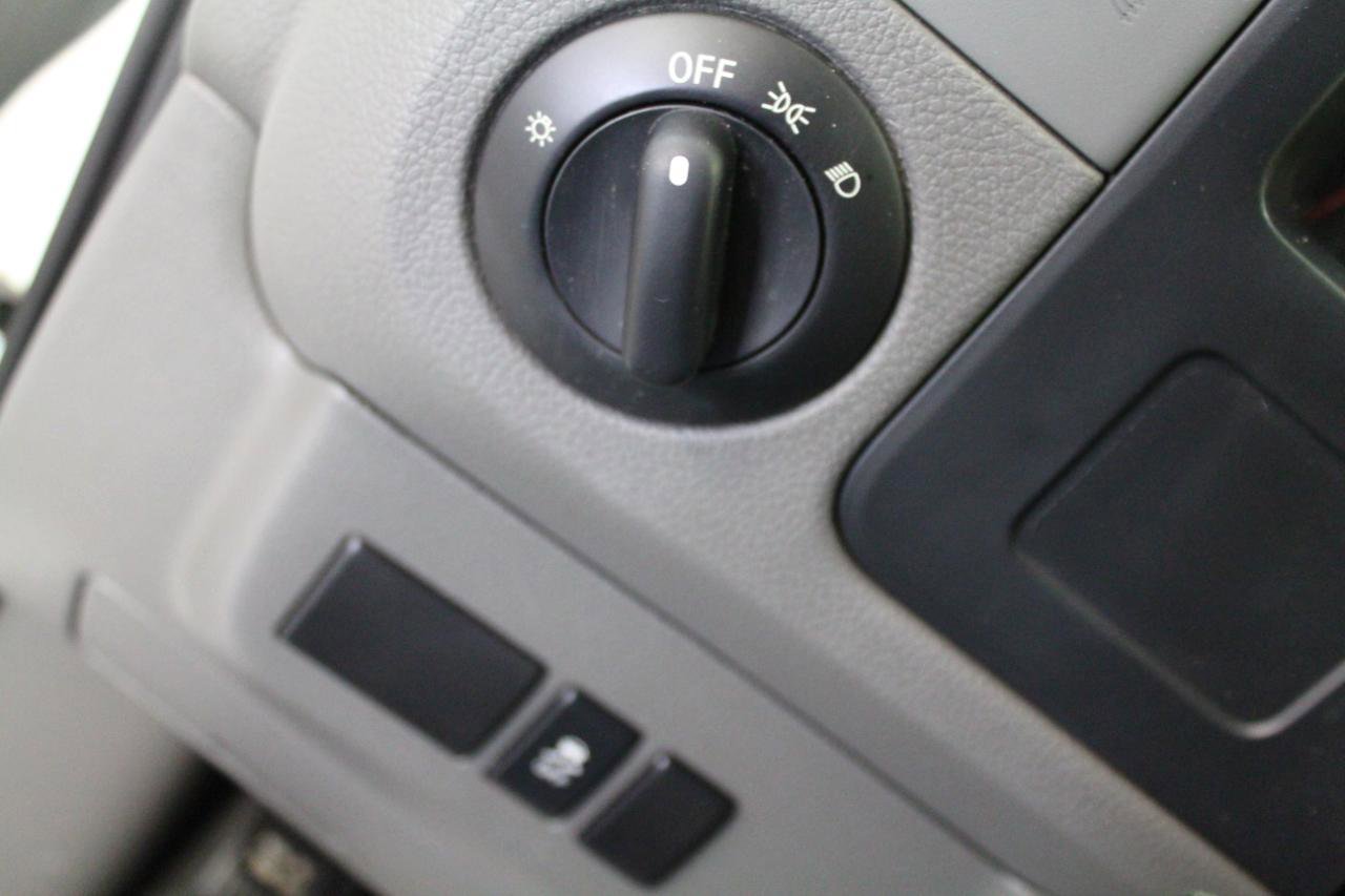 Used 2021 Nissan NV 1500 S image 11