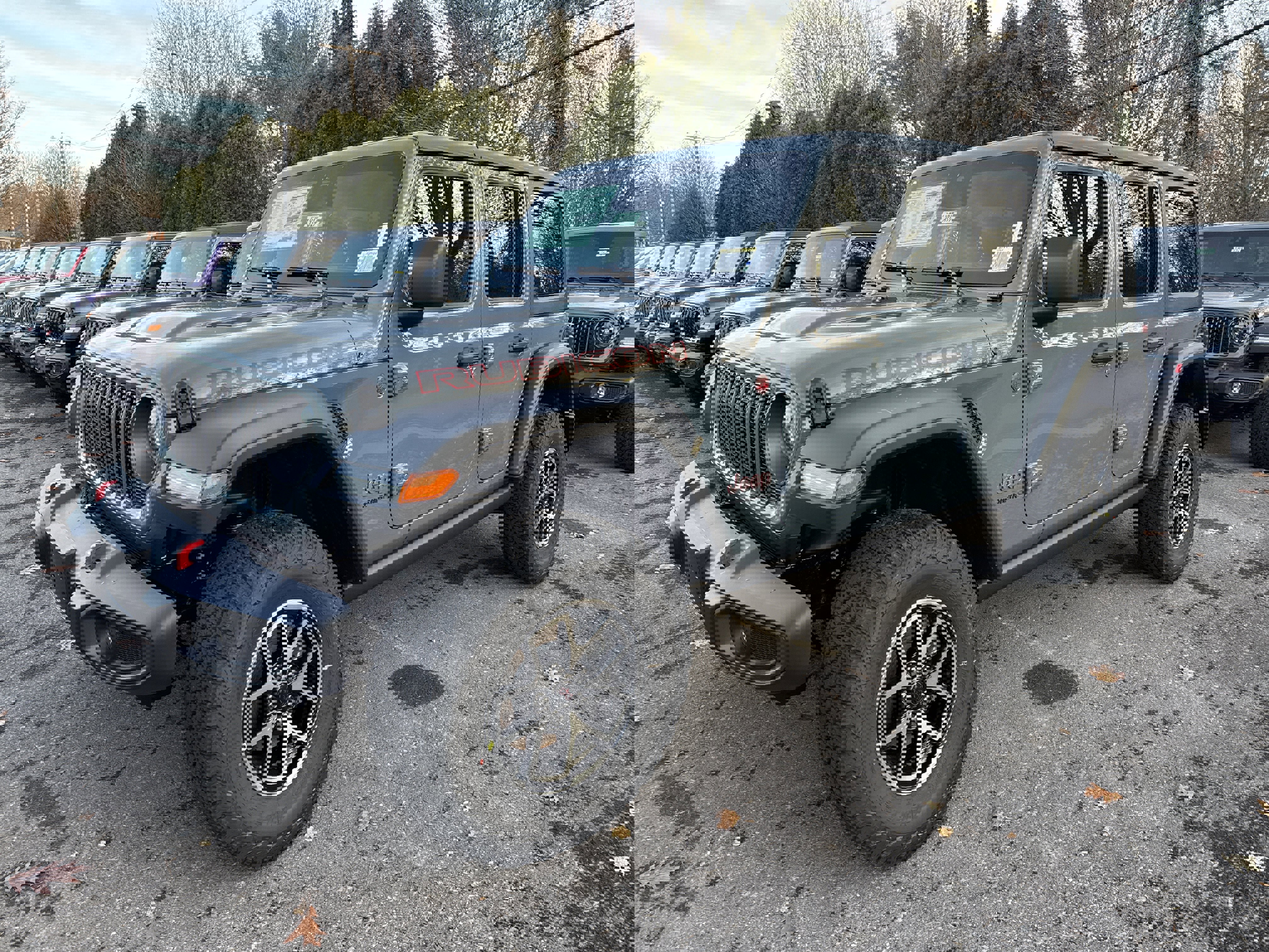 New 2026 Jeep Wrangler Unlimited Rubicon w/ Dual Top Group image 3