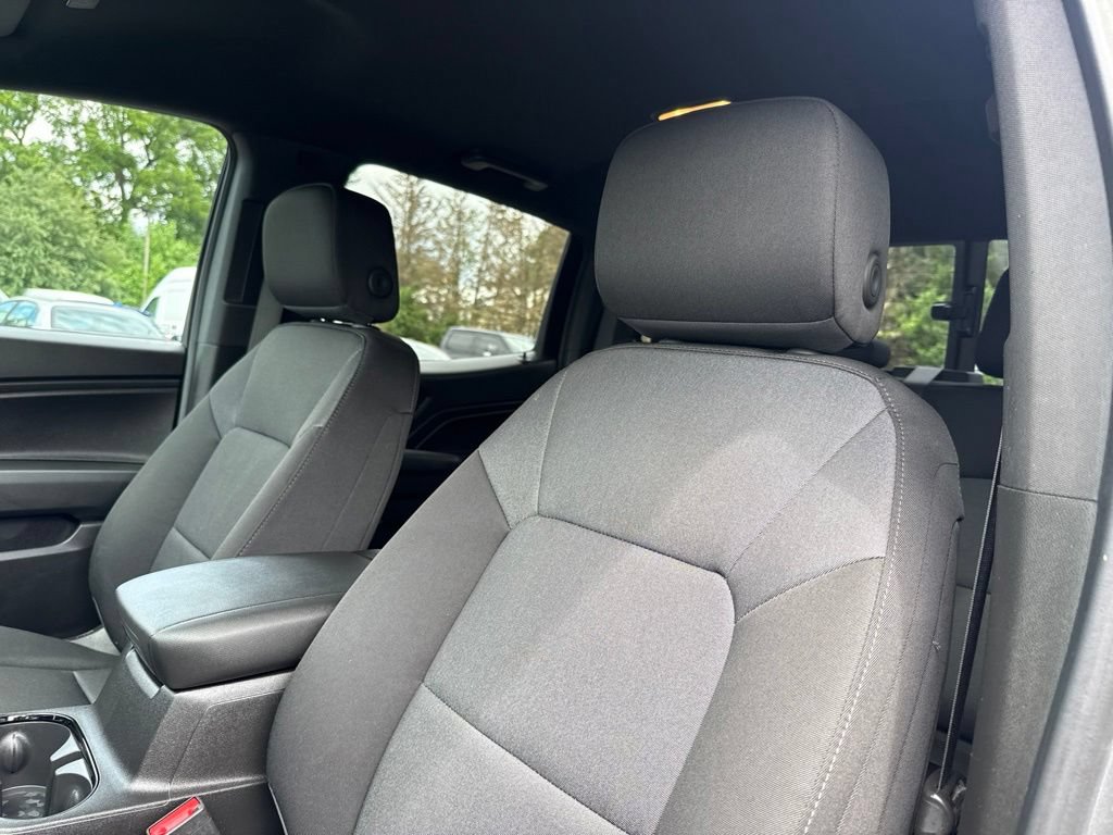 Used 2023 Chevrolet Colorado Trail Boss w/ LPO, Dark Essentials Package AWD/4WD image 19