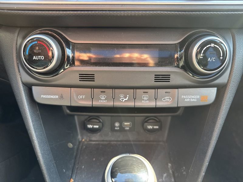 Used 2018 Hyundai Kona Limited image 17