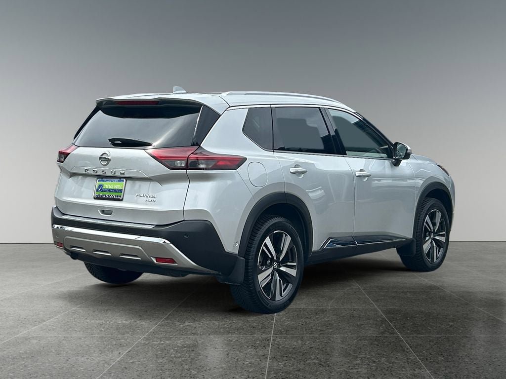 Used 2021 Nissan Rogue Platinum AWD/4WD image 10