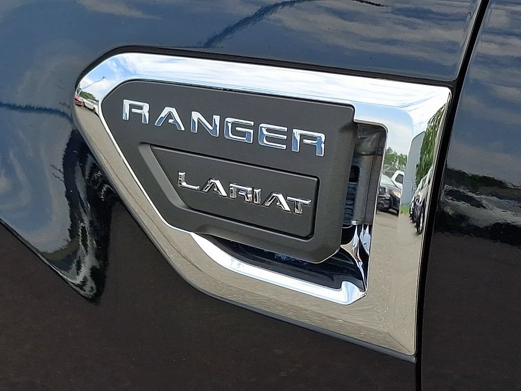Used 2021 Ford Ranger Lariat w/ Tremor Off-Road Package AWD/4WD image 33
