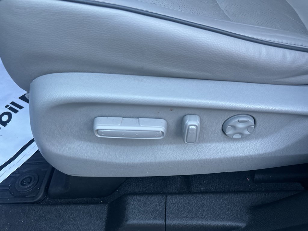 Used 2022 Honda Odyssey Elite image 17