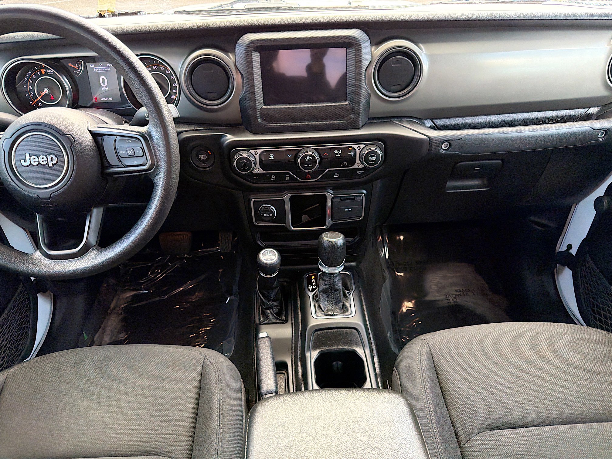 Used 2022 Jeep Gladiator Sport image 18