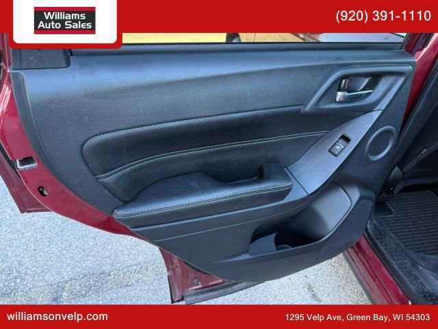 Used 2017 Subaru Forester 2.0XT Touring AWD/4WD image 12