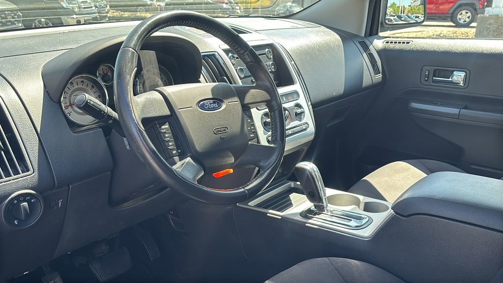 Used 2010 Ford Edge SEL image 25