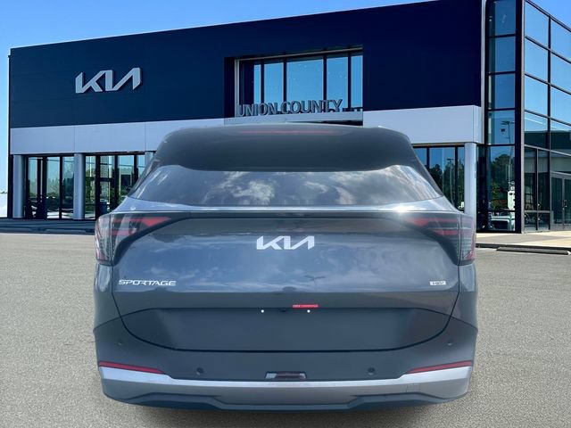New 2026 Kia Sportage LX FWD image 8