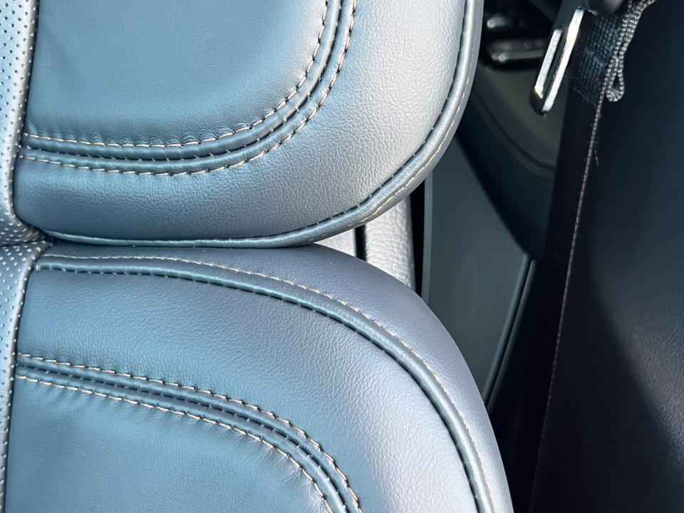 New 2027 Lincoln Aviator Reserve AWD/4WD image 15