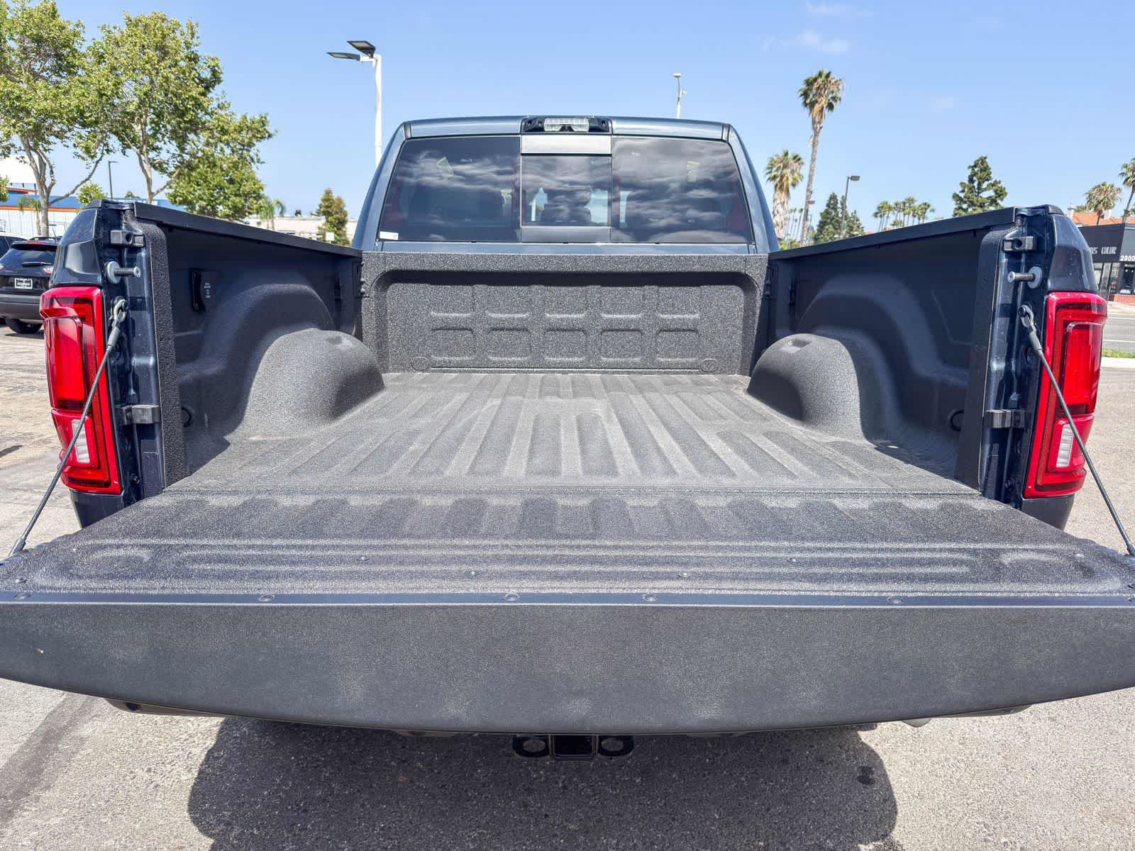 New 2026 RAM 2500 Limited AWD/4WD image 11