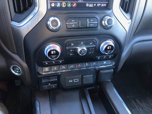 Used 2022 GMC Sierra 3500 Denali w/ Denali Ultimate Package image 13