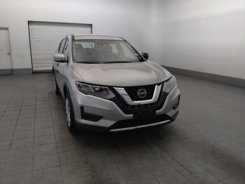Used 2019 Nissan Rogue S AWD/4WD image 14