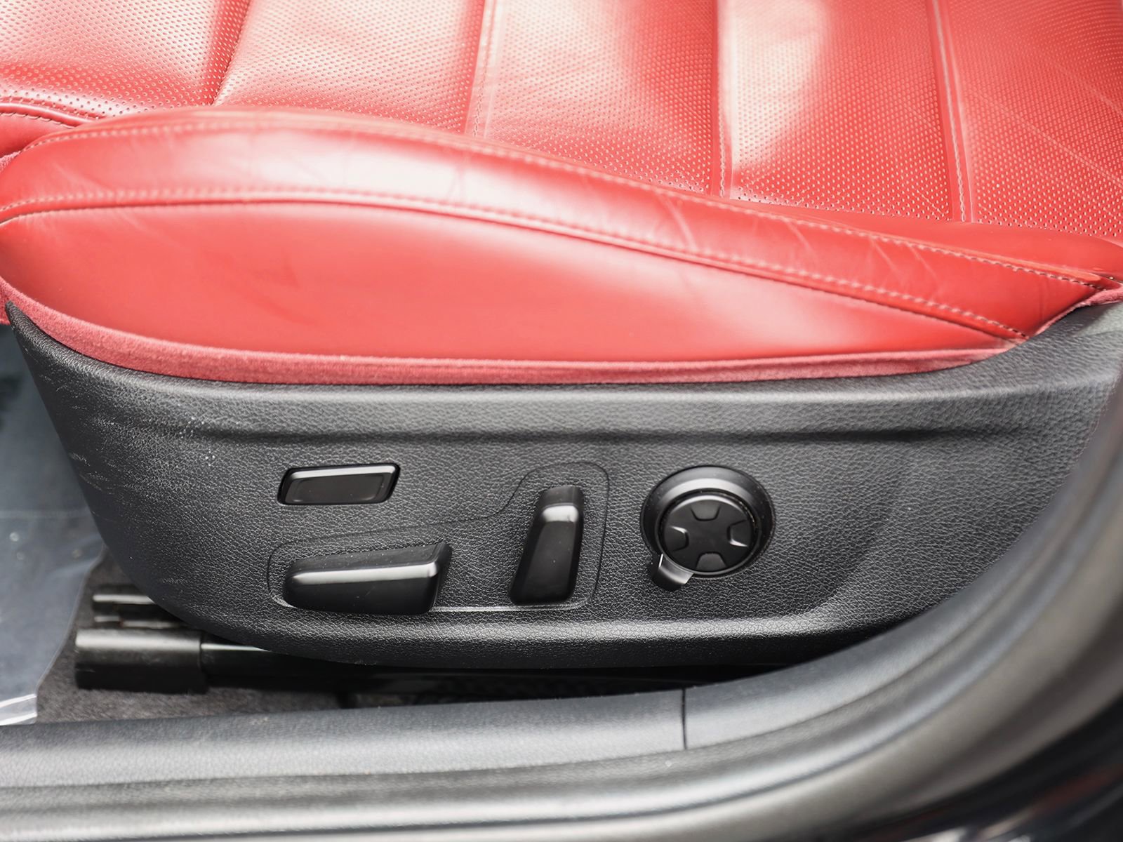 Used 2018 Kia Stinger GT2 w/ Paint Protection Package image 17