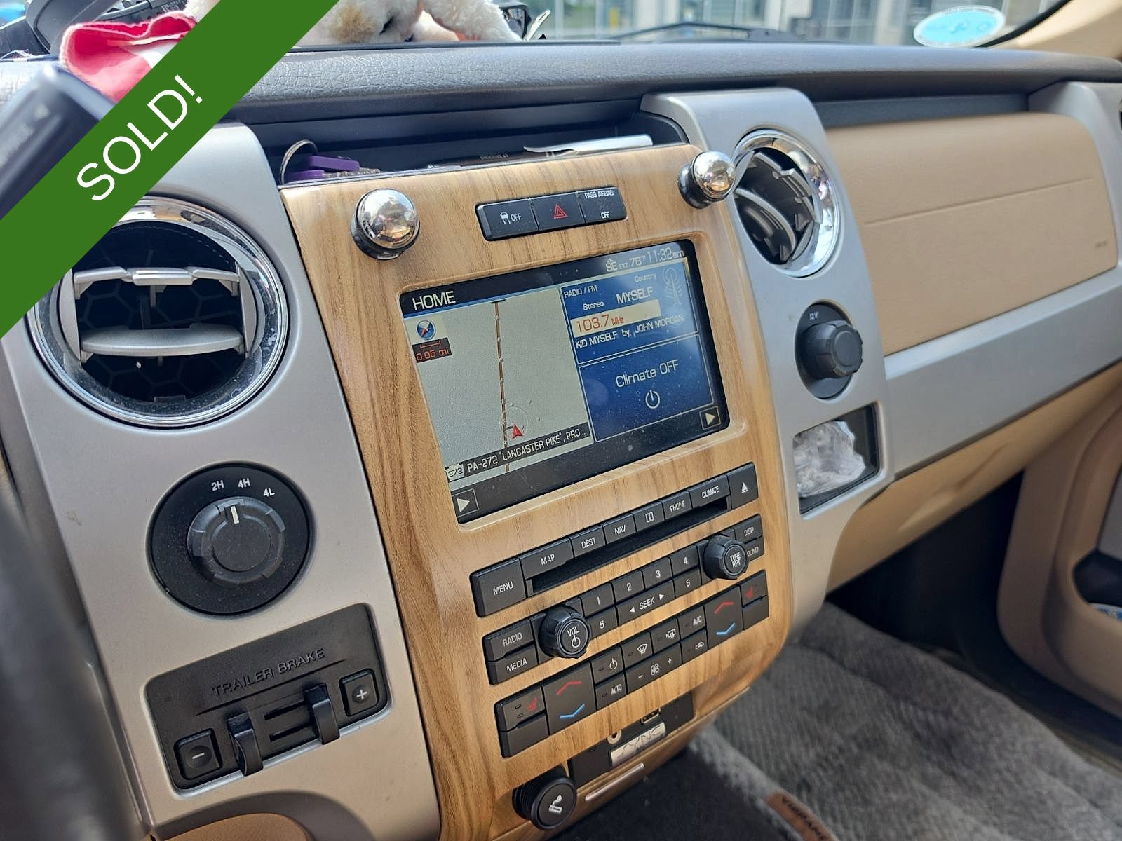 Used 2011 Ford F150 Lariat w/ Lariat Chrome Pkg AWD/4WD image 6