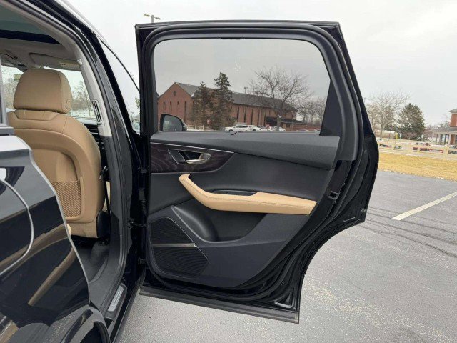 Certified 2025 Audi Q7 Premium Plus w/ Premium Plus Package image 27