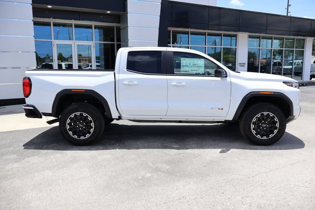 New 2026 GMC Canyon AT4 w/ Technology Plus Package AWD/4WD image 10