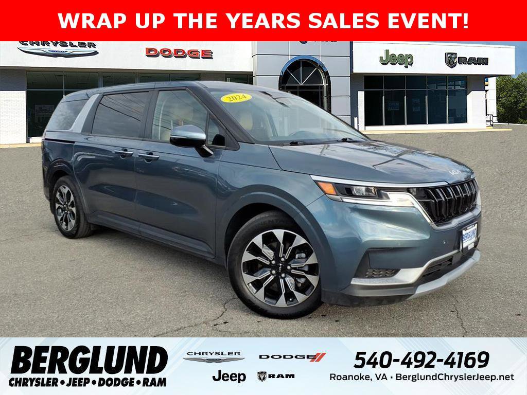 Used 2024 Kia Carnival EX image 1