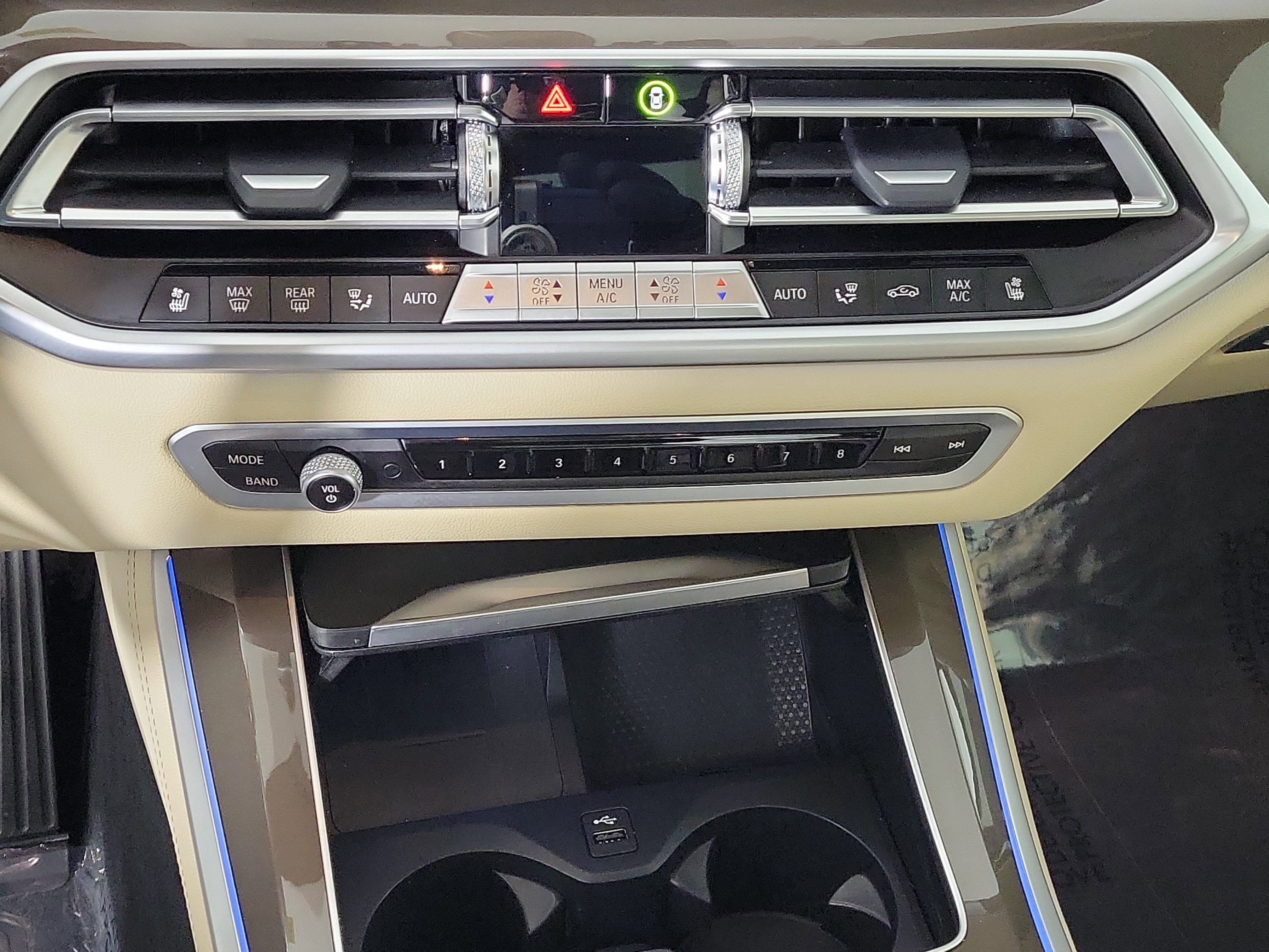 Certified 2022 BMW X5 xDrive45e w/ Executive Package image 21