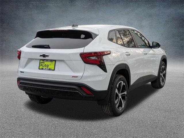 New 2026 Chevrolet Trax RS w/ Sunroof Package image 4