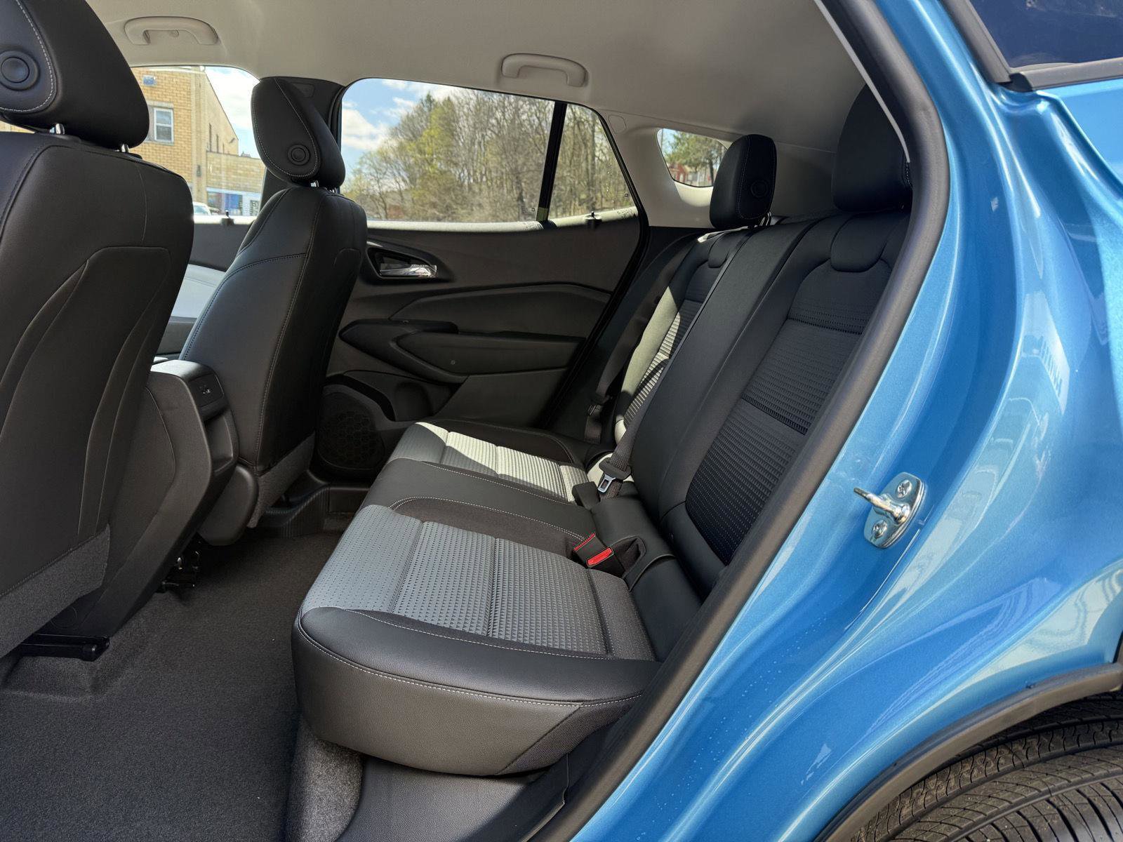 New 2026 Chevrolet Trax LT FWD image 20