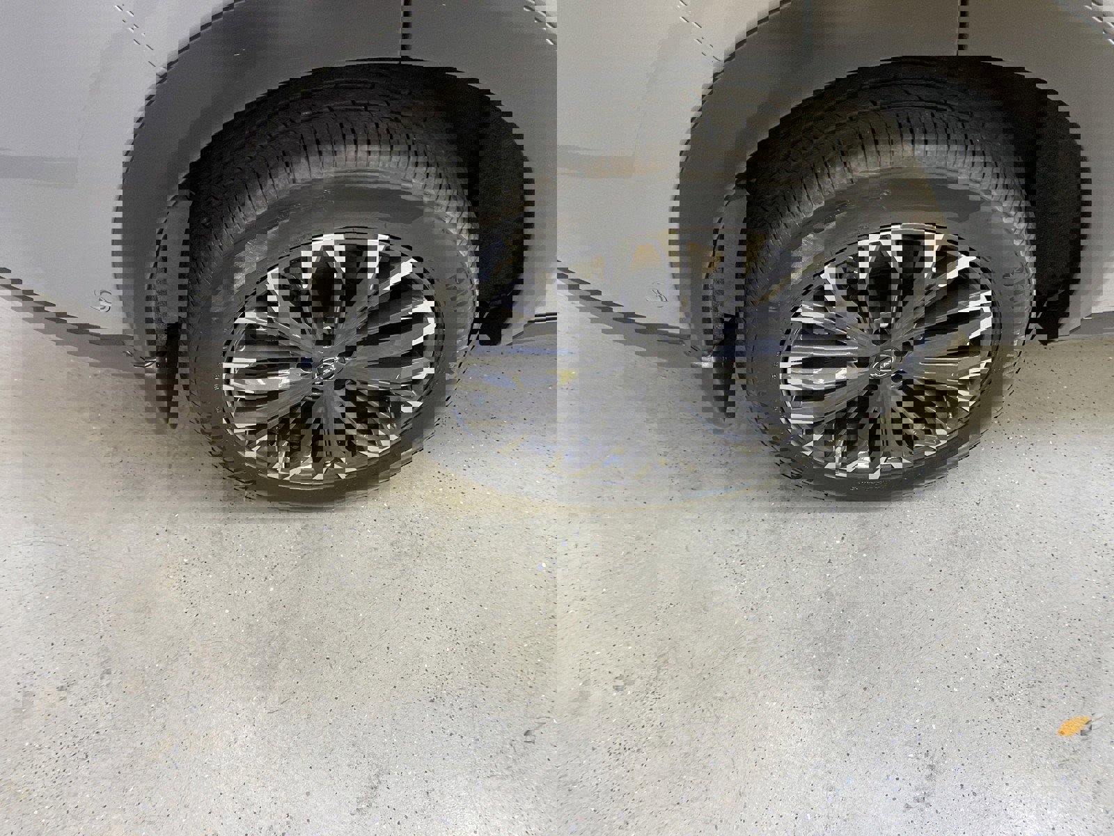 Used 2025 Nissan Rogue SL w/ Tech Package image 13