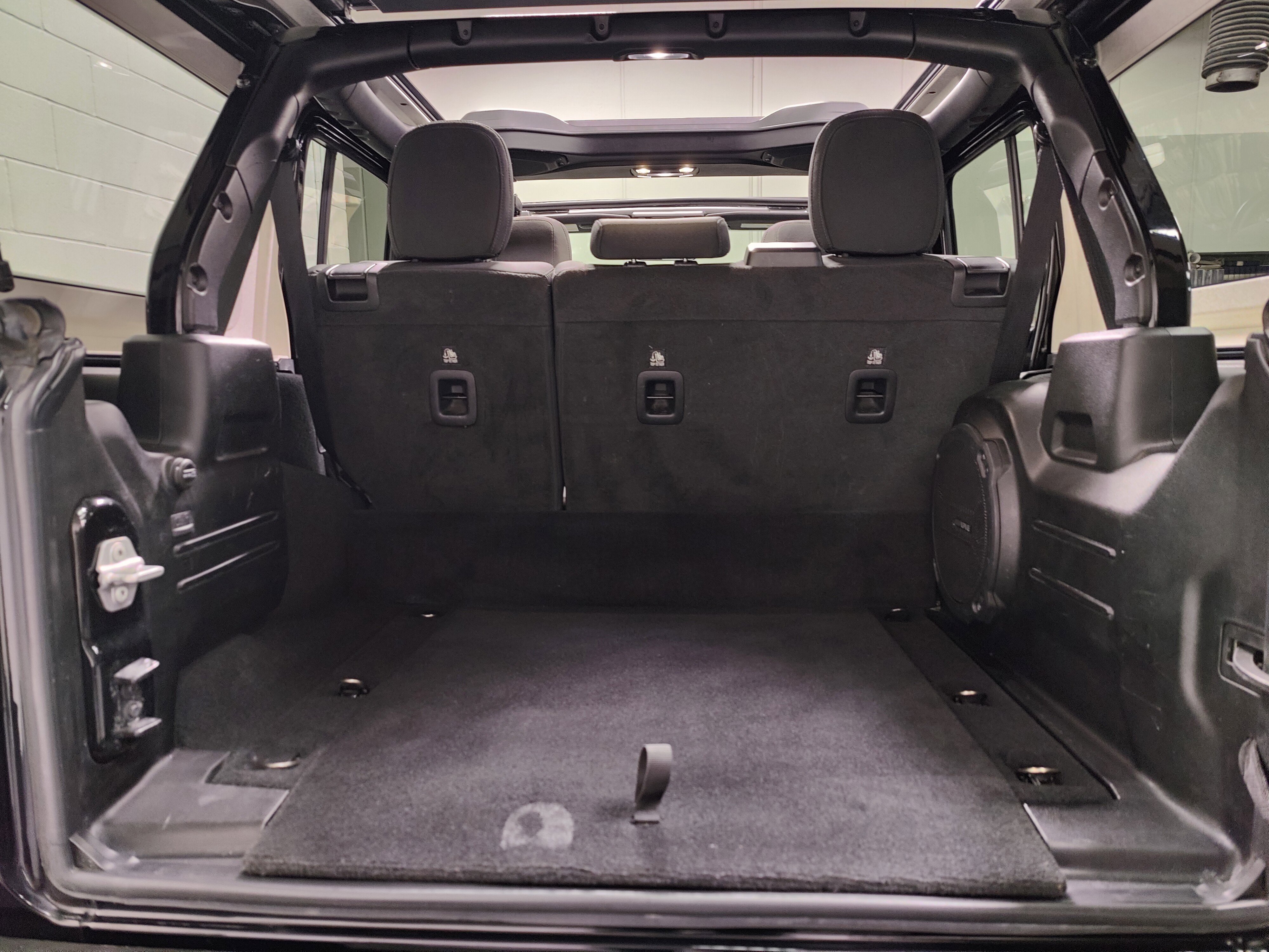 Used 2022 Jeep Wrangler Unlimited Rubicon 4xe image 14