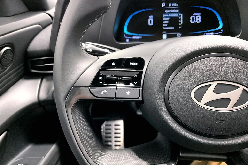 New 2026 Hyundai Elantra SEL Sport FWD image 13