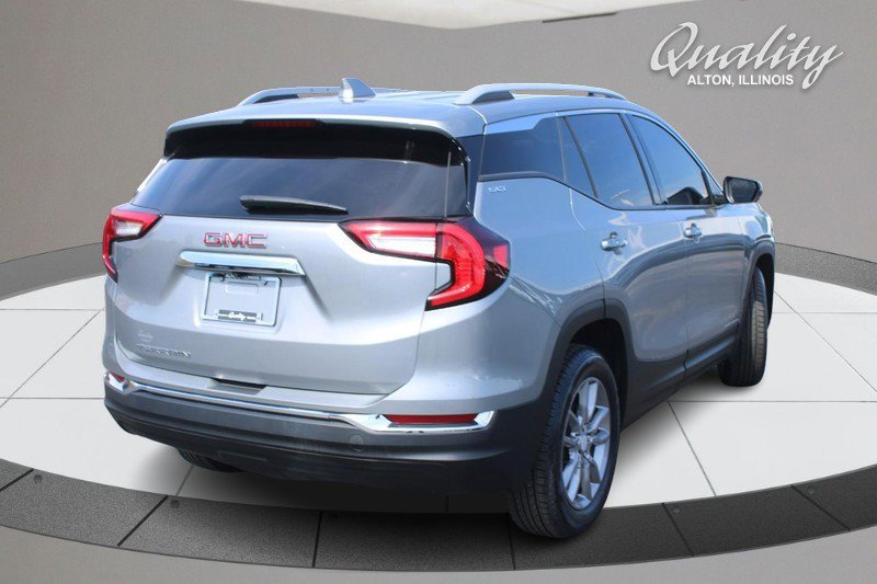 Certified 2024 GMC Terrain SLT image 4