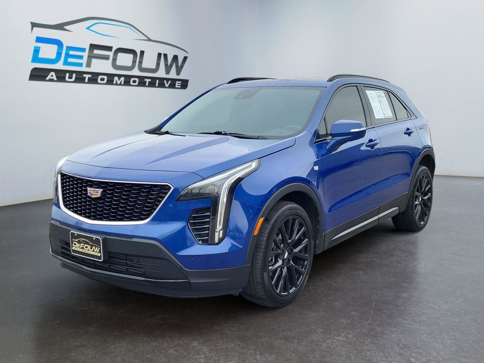 Used 2023 Cadillac XT4 Sport image 7