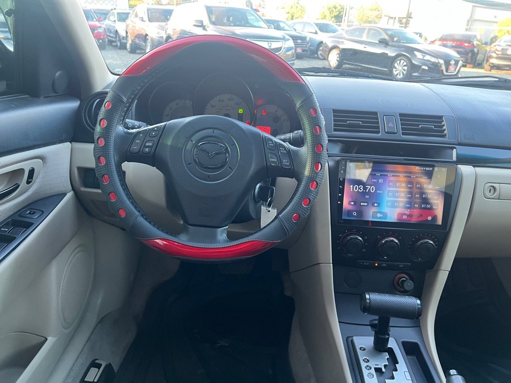 Used 2009 MAZDA MAZDA3 i Touring Value FWD image 13