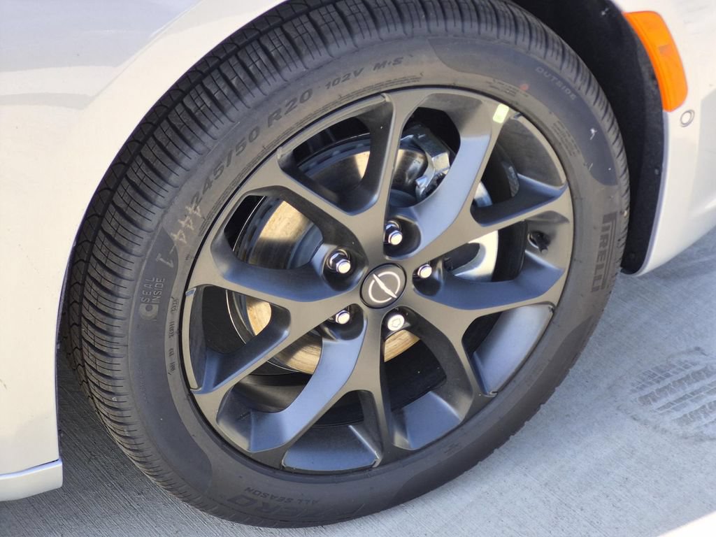 New 2026 Chrysler Pacifica Limited w/ S Appearance Package FWD image 7