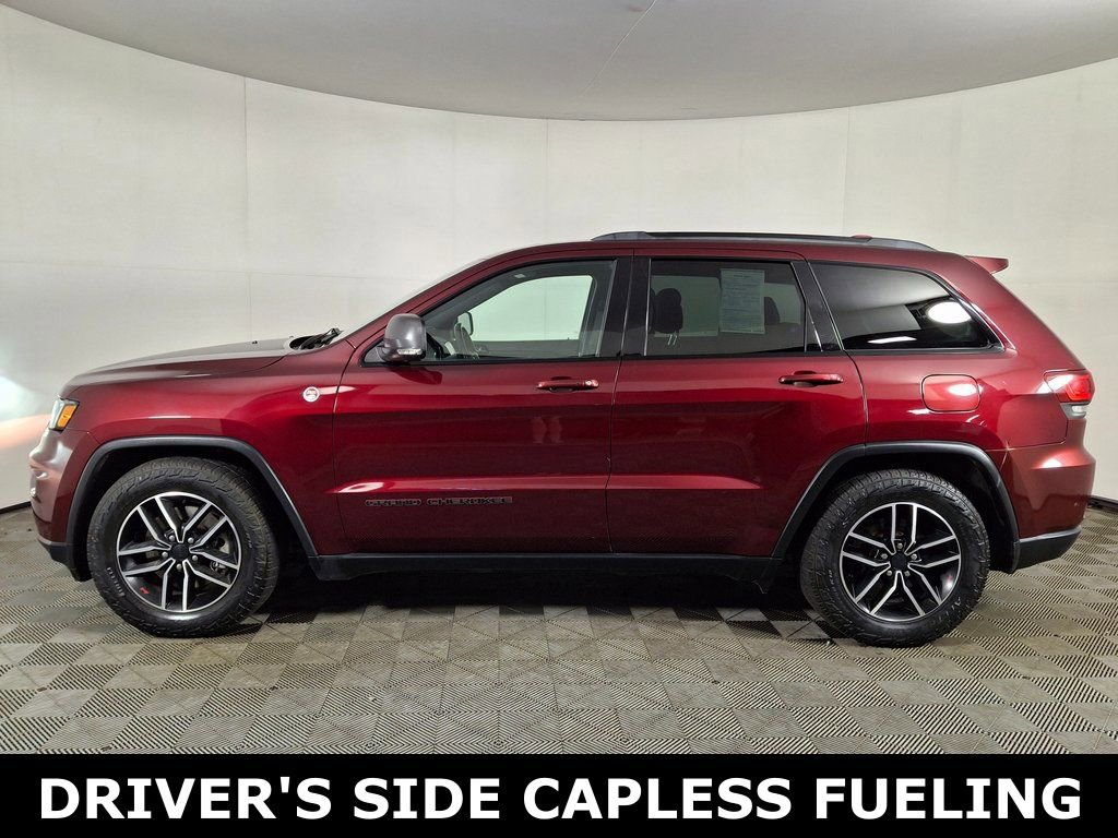 Used 2020 Jeep Grand Cherokee Trailhawk image 2
