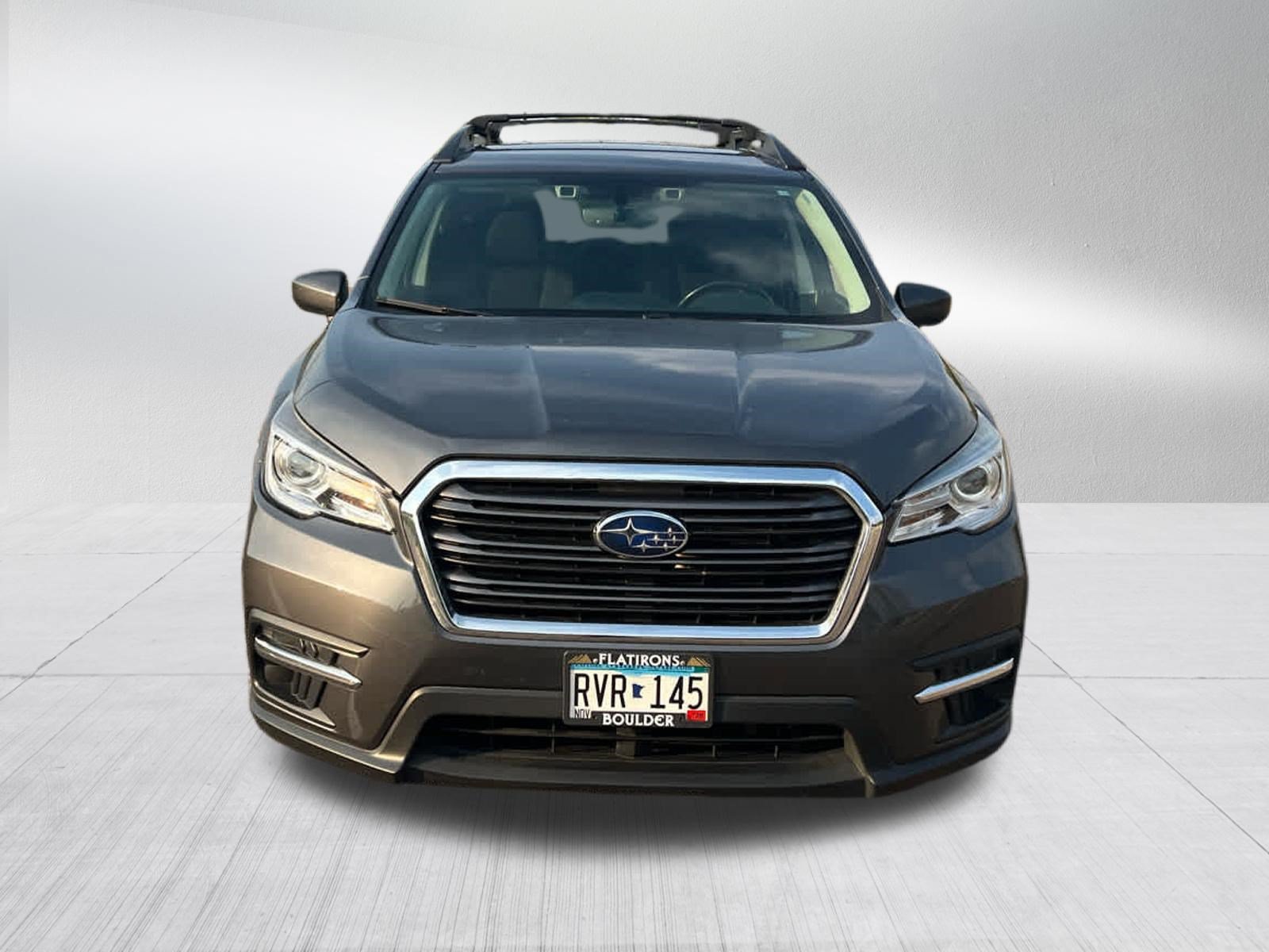 Used 2021 Subaru Ascent Premium w/ Convenience Package AWD/4WD image 2