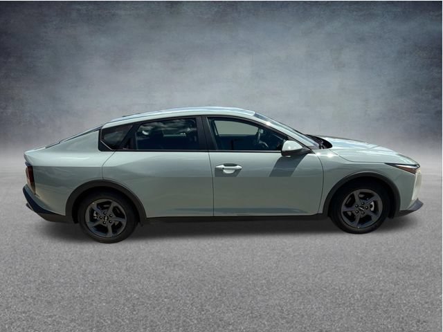 Used 2025 Kia K4 FWD image 11
