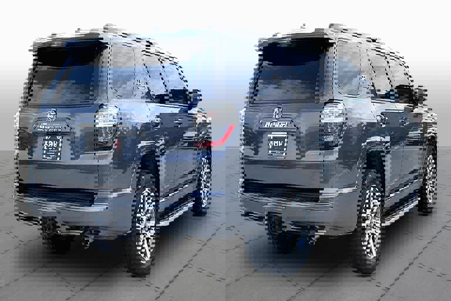 Used 2022 Toyota 4Runner TRD Sport w/ Technology Package image 13