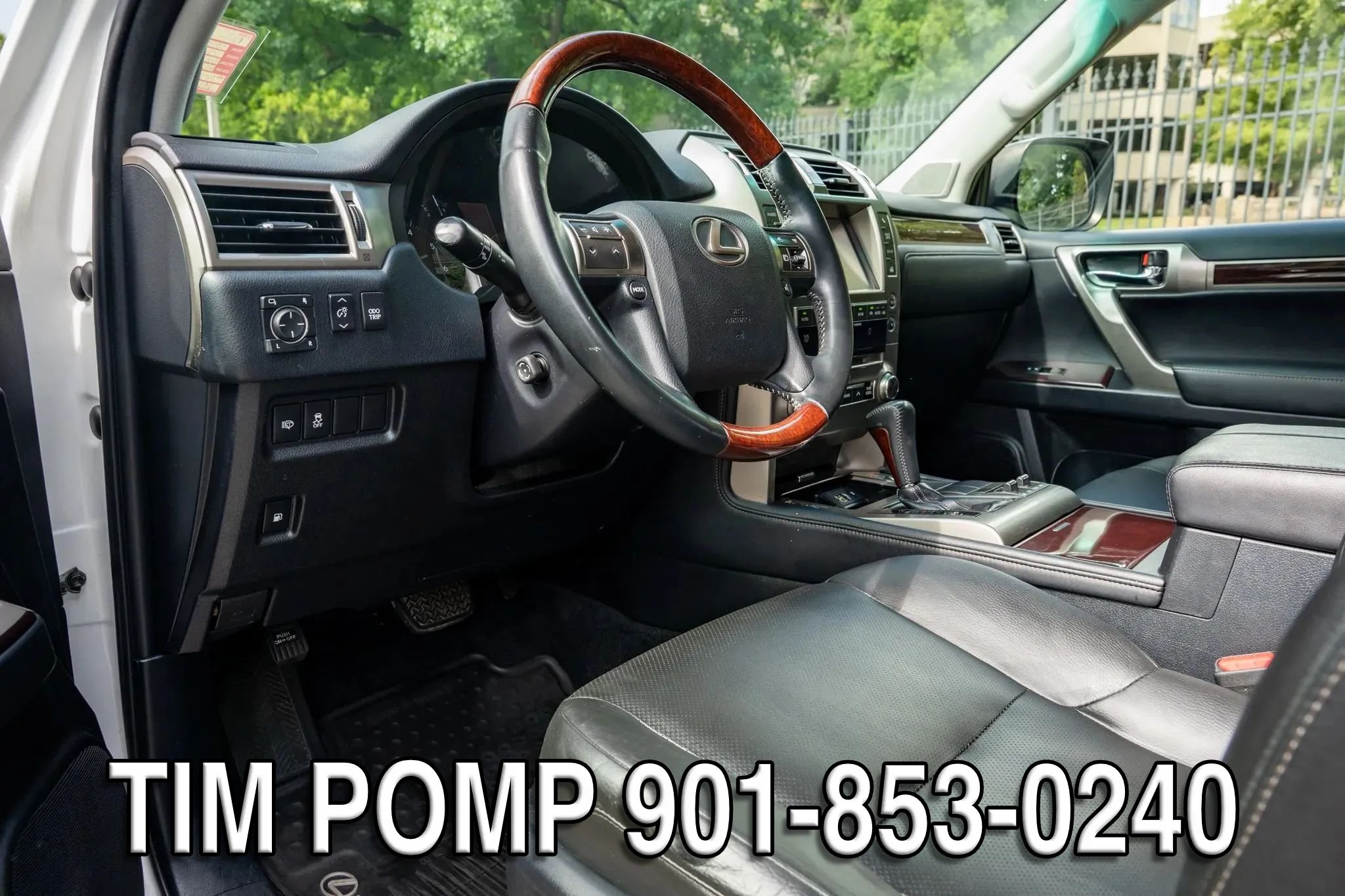 Used 2014 Lexus GX 460 w/ Premium Package AWD/4WD image 10