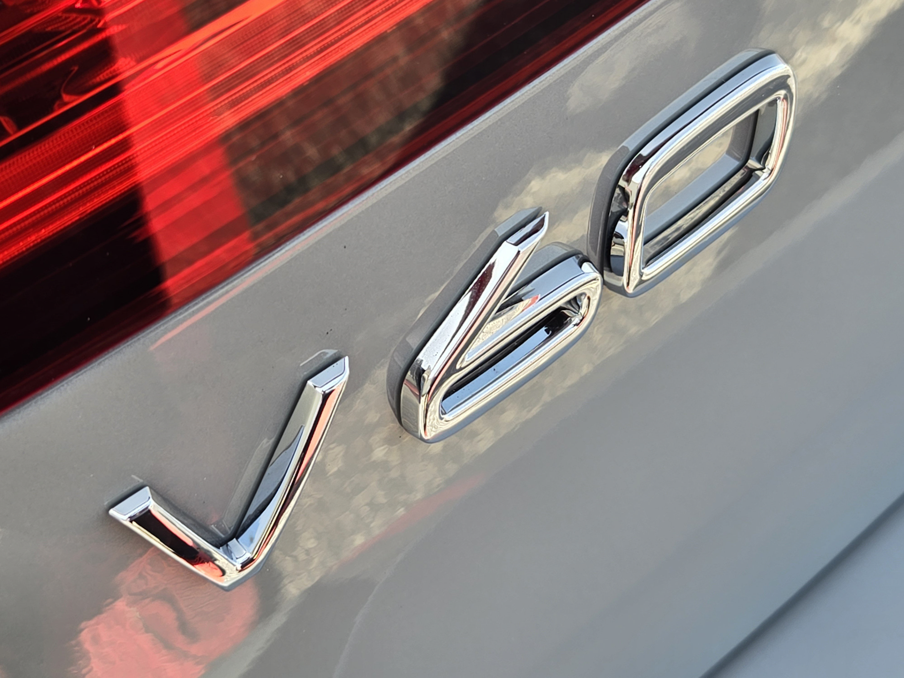 New 2026 Volvo V60 B5 Cross Country Plus w/ Climate Package AWD/4WD image 31