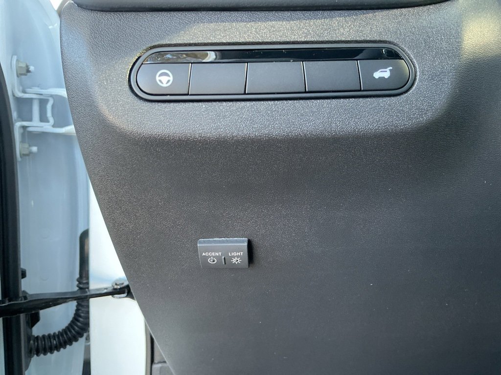 New 2026 INFINITI QX60 Sport w/ Dark Cargo Package image 19