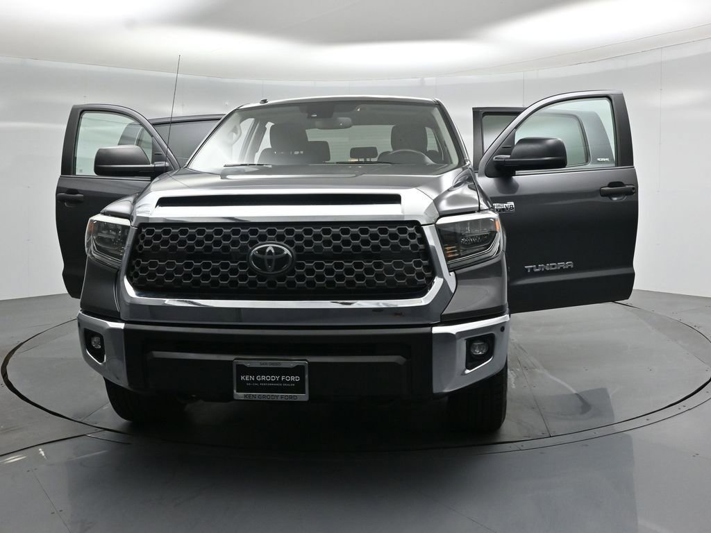 Used 2018 Toyota Tundra SR5 w/ TRD Off Road Package image 33