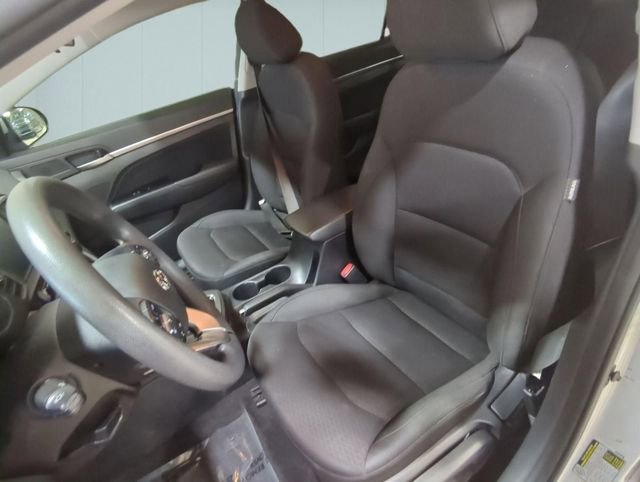 Used 2019 Hyundai Elantra SEL w/ Cargo Package image 17