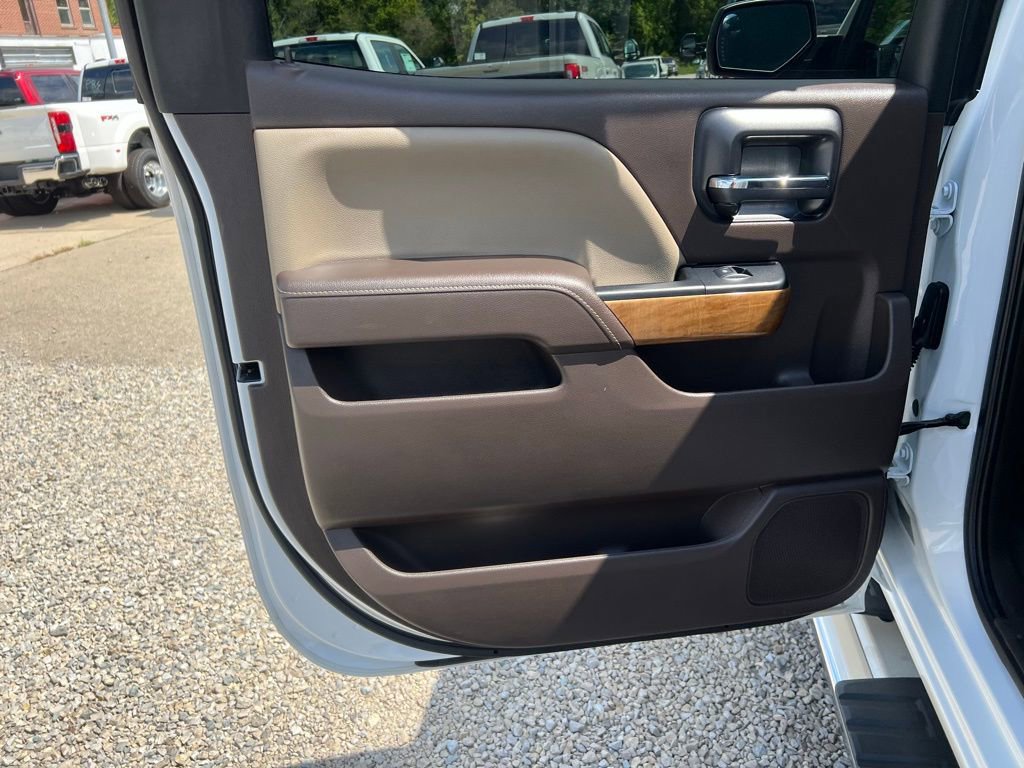 Used 2018 Chevrolet Silverado 1500 LTZ w/ Sport Package image 15