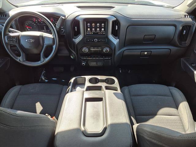 Used 2022 Chevrolet Silverado 1500 Custom Trail Boss w/ LPO, Dark Essentials Package AWD/4WD image 16