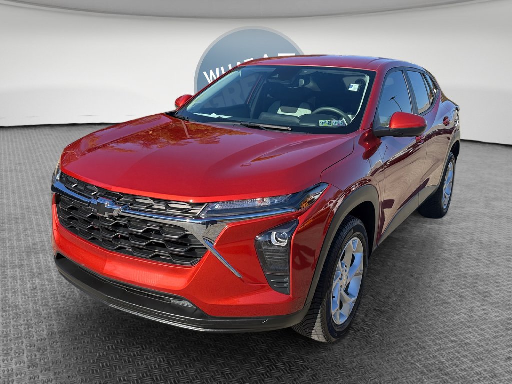 Used 2024 Chevrolet Trax LS w/ LS Convenience Package FWD image 8