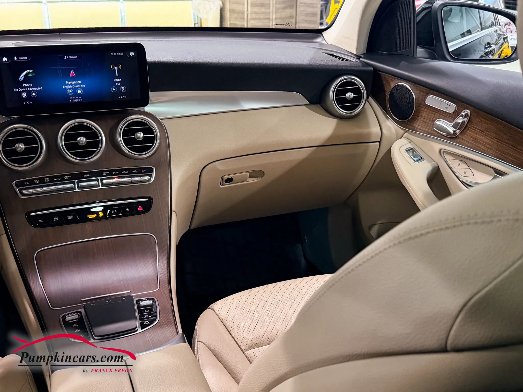 Used 2022 Mercedes-Benz GLC 300 4MATIC w/ Multimedia Package Lite image 37