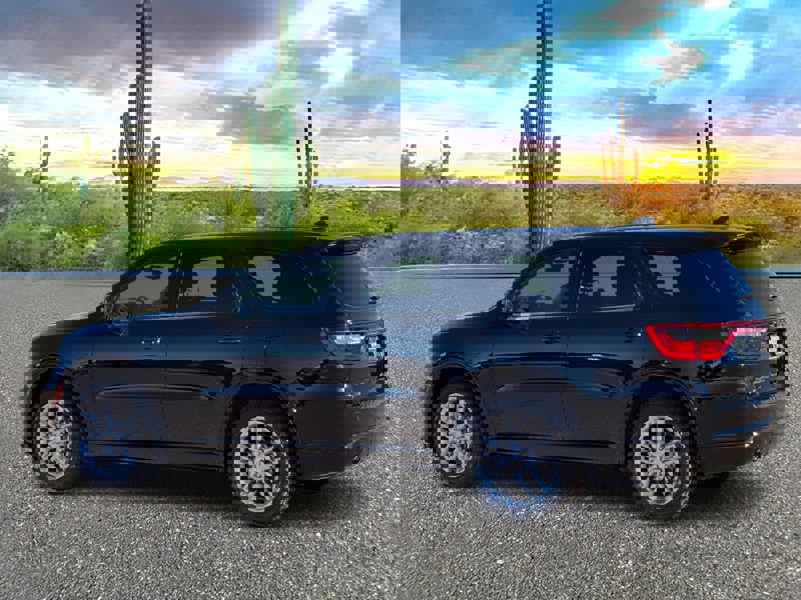 Used 2023 Dodge Durango GT image 4